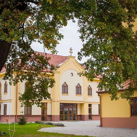 Mamre Szallo ไฮจ์ดูบอสซอร์มีนย์ ภายนอก รูปภาพ